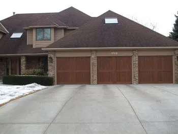 Master Garage Door Service Slatersville, RI 401-321-2038 - res-cont-gdr-17m